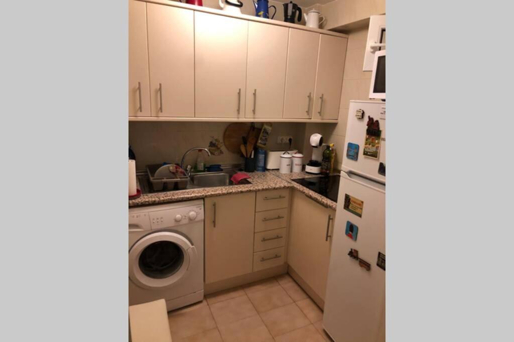 Cosy Apartment 5 Min From The Beach , Sea View Benidorm Luaran gambar